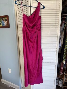 Abercrombie & Fitch One-Shoulder Fuchsia Evening Gown